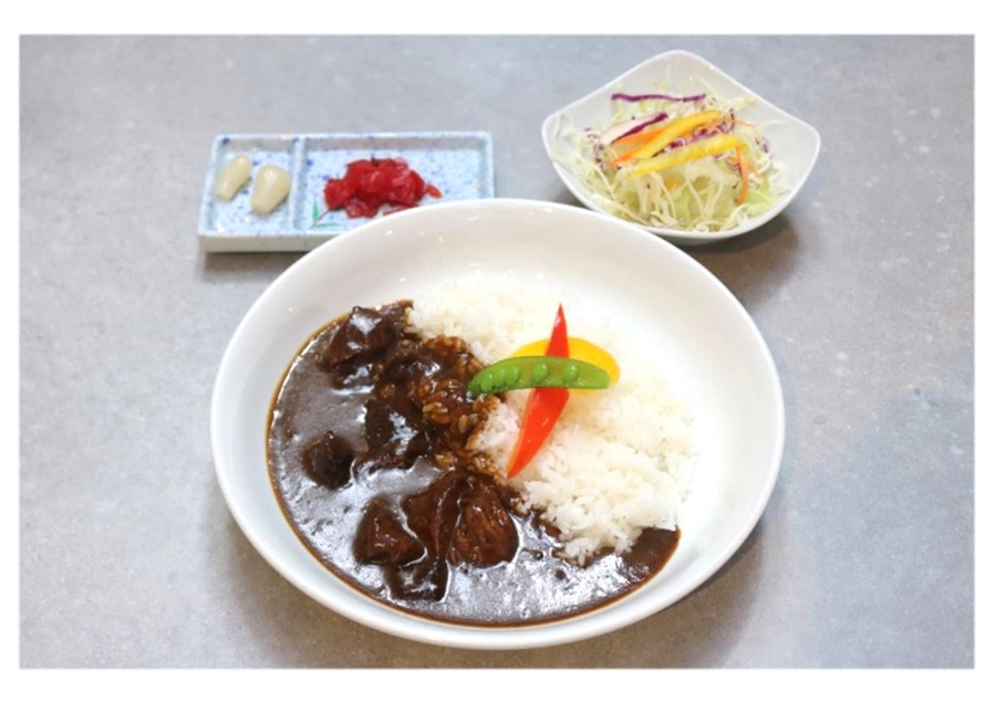 牛すじ黒カレー